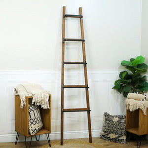 75" WOOD/METAL LADDER STYLE BLANKET RACK