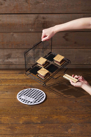 S'mores Basket and Pot Holder set